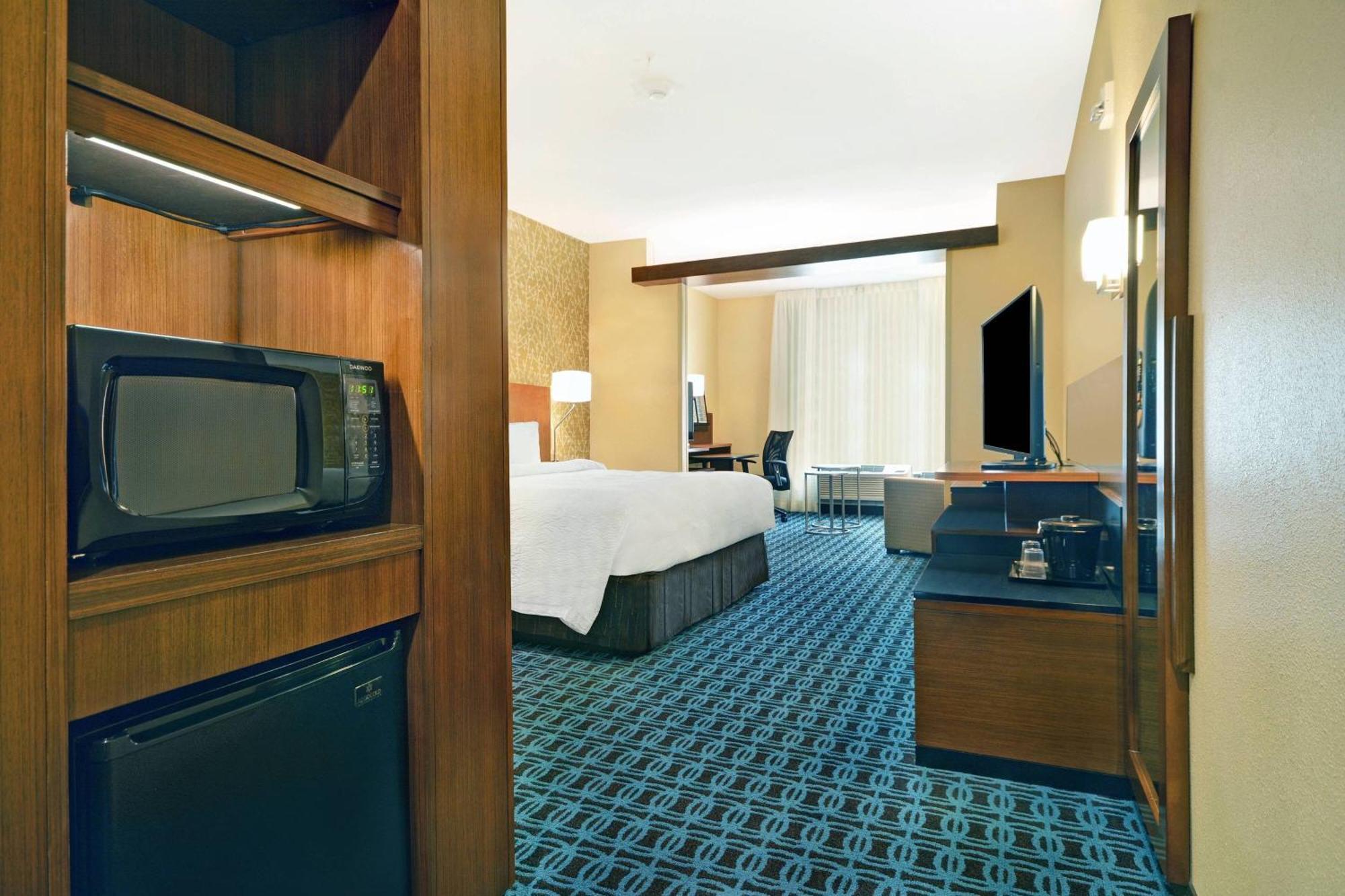 Fairfield Inn & Suites By Marriott Savannah Sw/Richmond Hill Extérieur photo