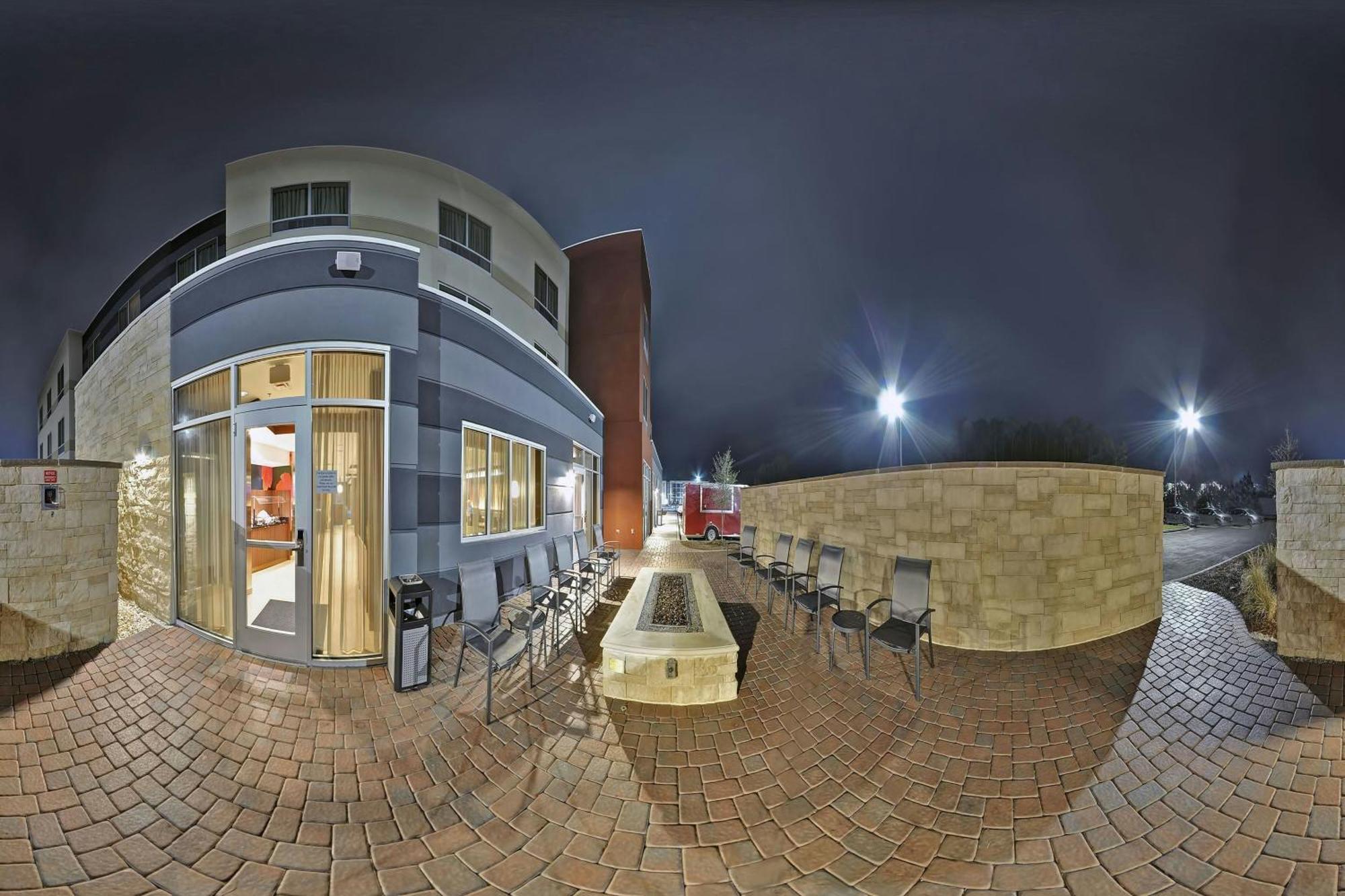 Fairfield Inn & Suites By Marriott Savannah Sw/Richmond Hill Extérieur photo